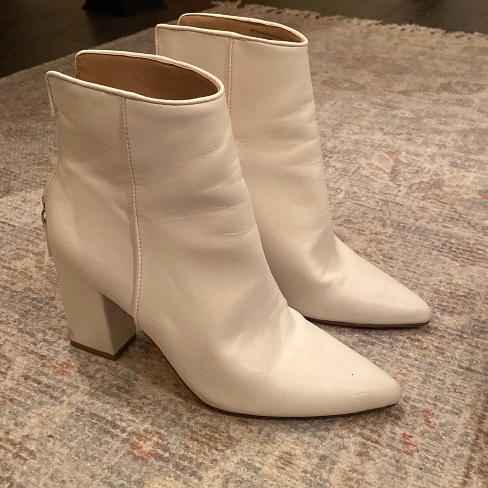 Steve Madden white booties